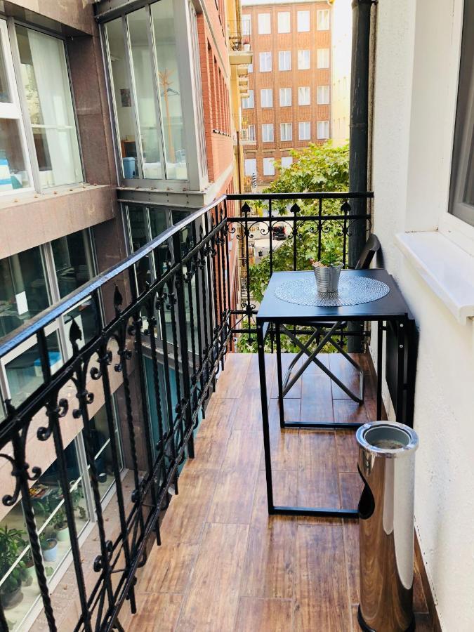 Deluxe Double Room with Private Bathroom and Balcony