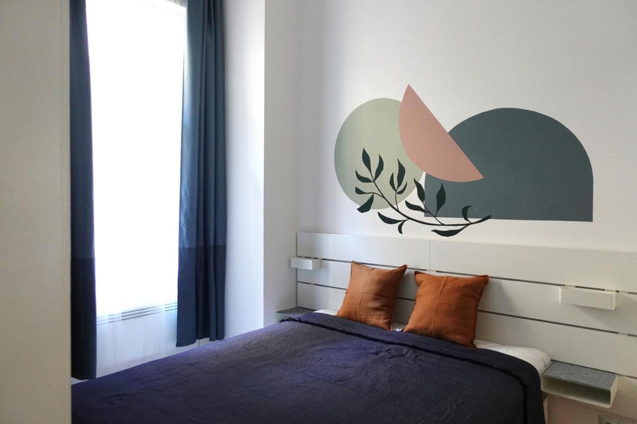 One-Bedroom Apartment,1202910370:JPEG