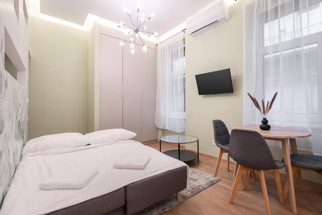 Superior Apartment,1492287649:JPEG