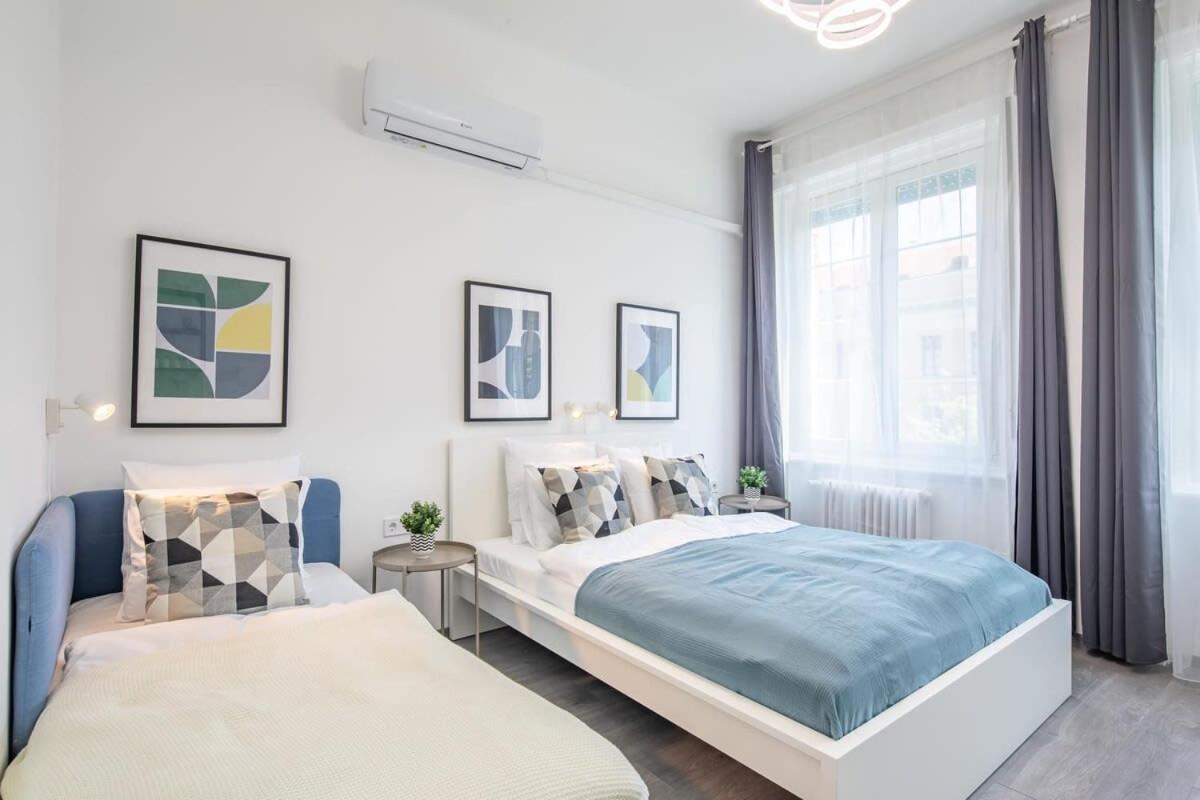 Apartment,1571666552:JPEG
