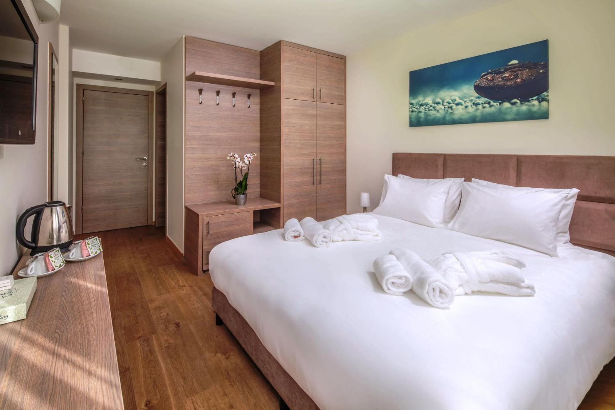 Standard Double Room,1587064528:JPEG