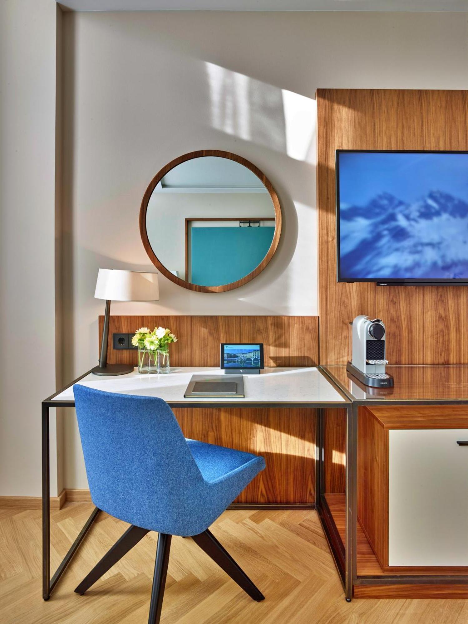 Classic Double Room with Balcony