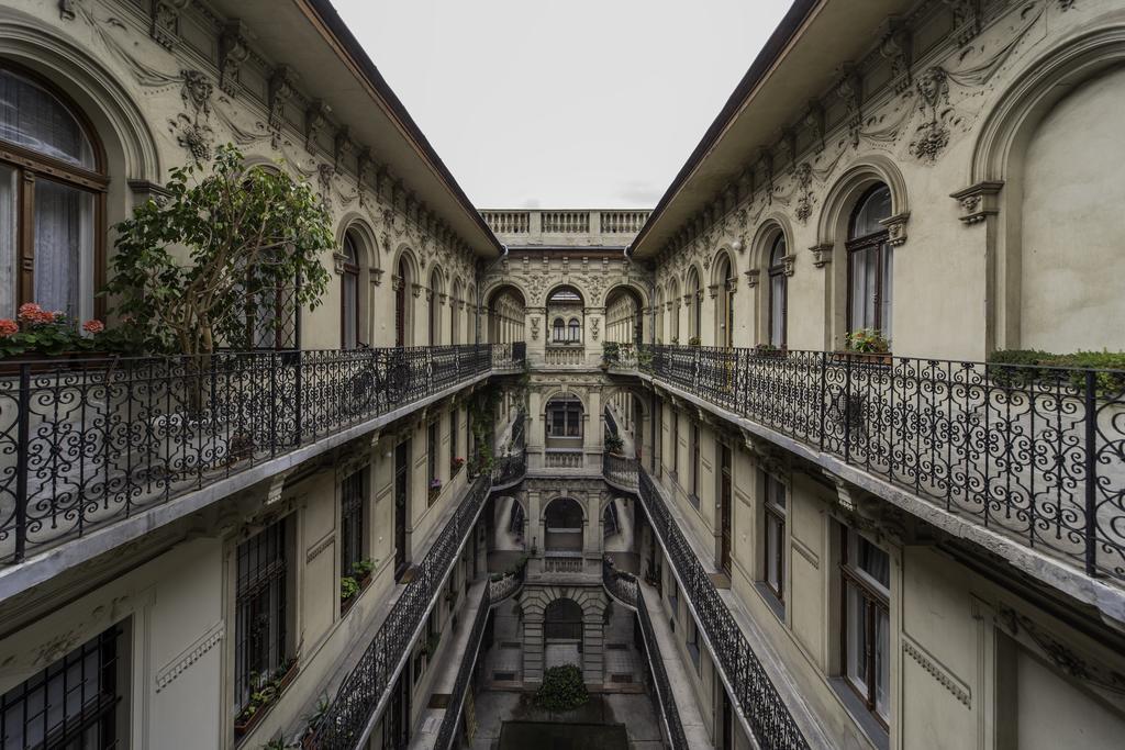 Large Apartment