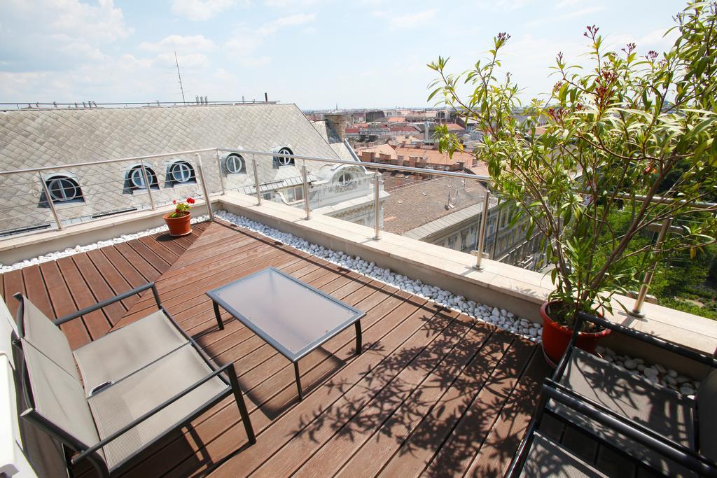 Panorama Suite with Terrace