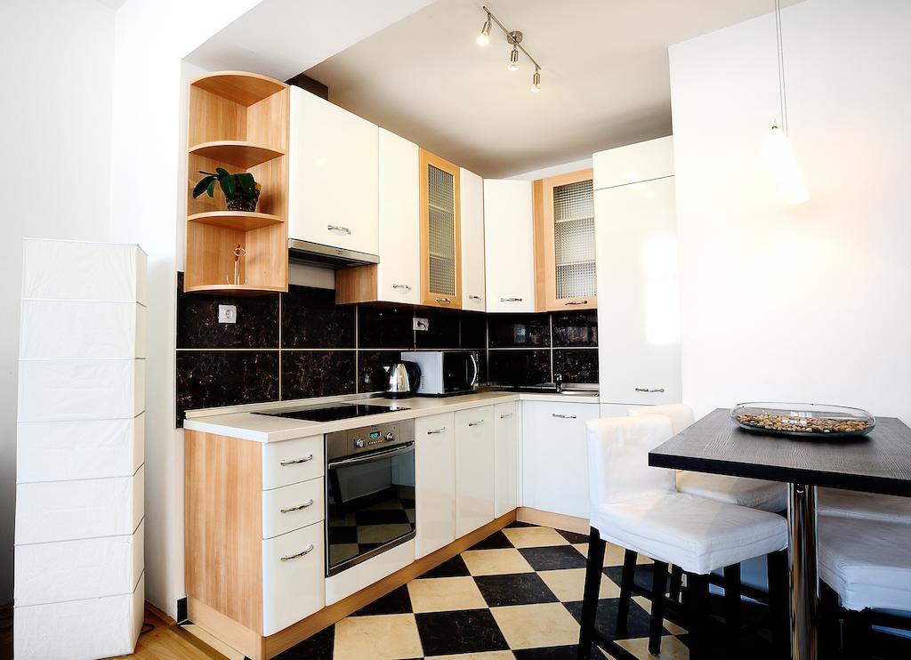 Superior Apartment,1382207342:JPEG