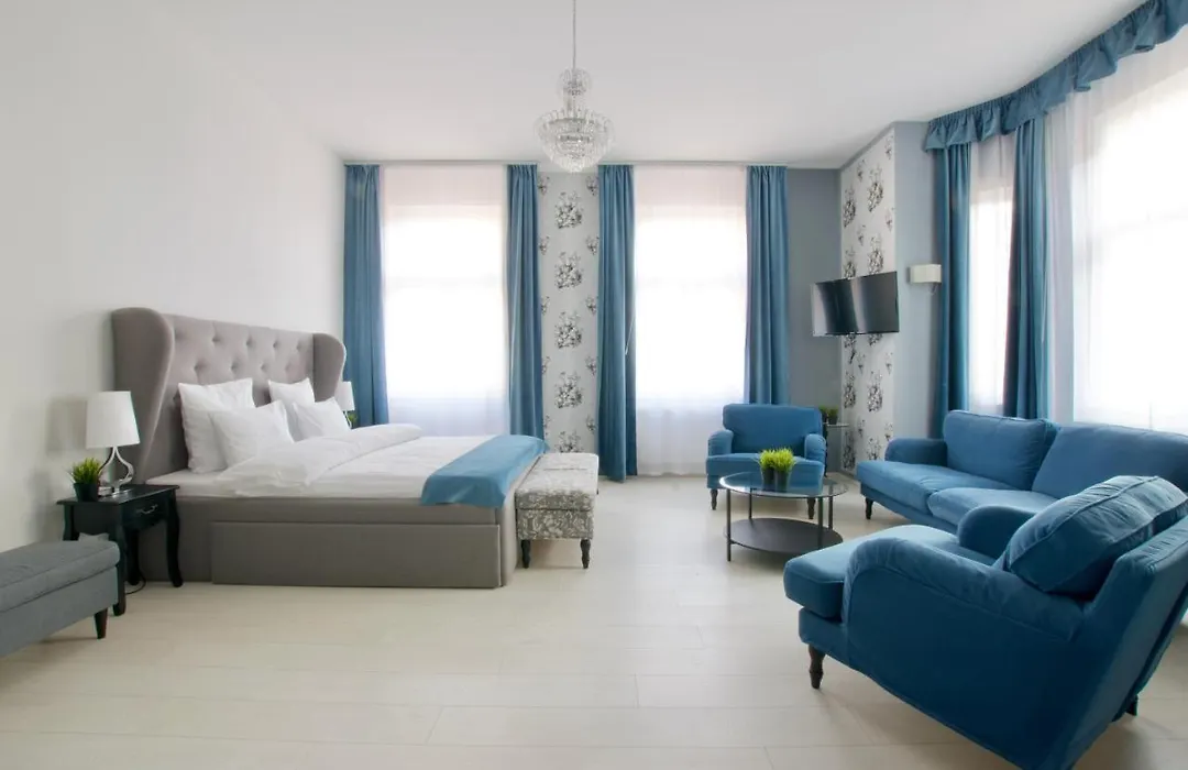 Premium Apartments By Hi5 - Astoria Square-1