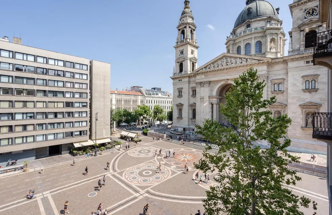 Heart Of Budapest Luxury Apartment With Amazing View-1