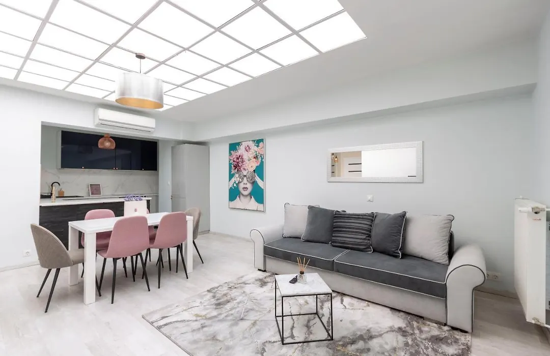 Luxurious Karoly Apartment In The Heart Of Budapest-1
