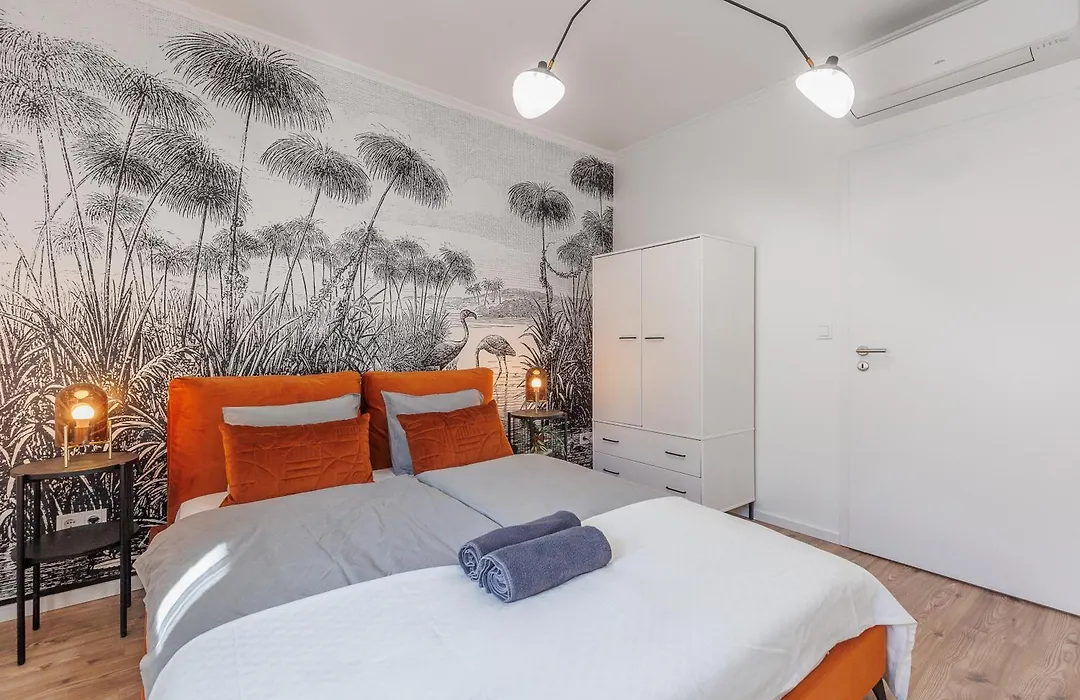 D26 Luxury Suites-1