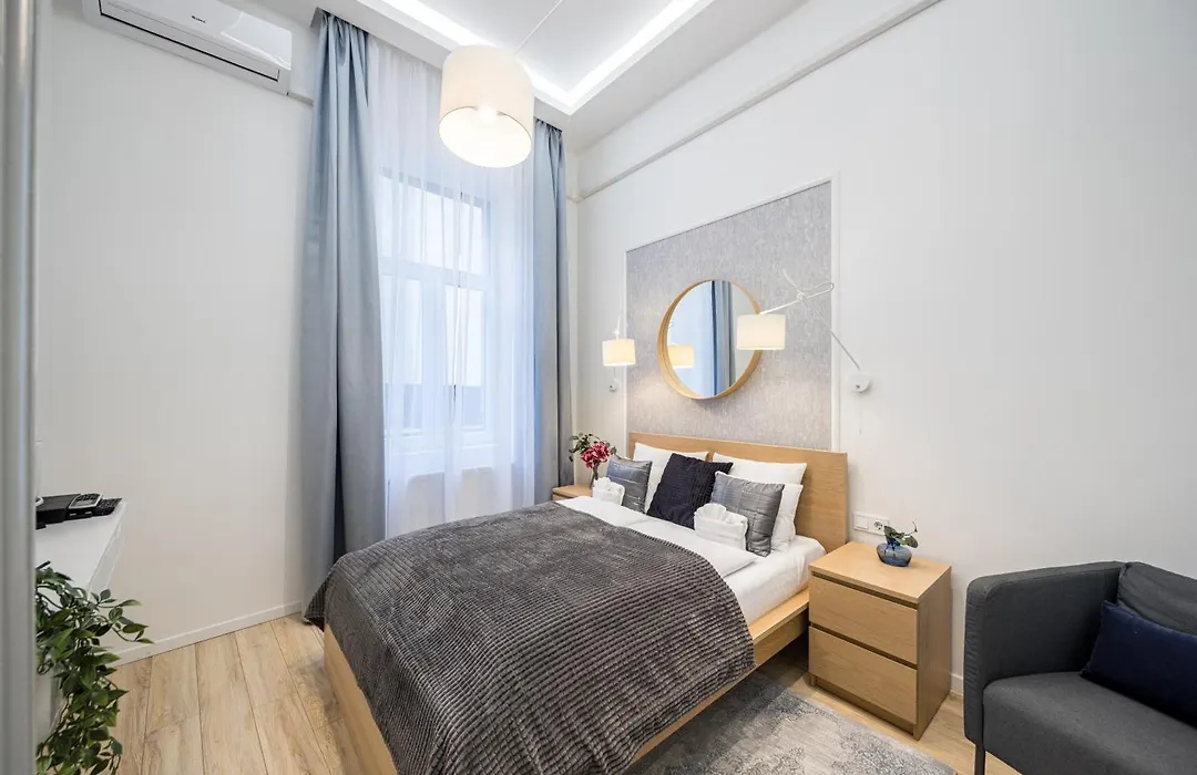 Central Market Residence-1