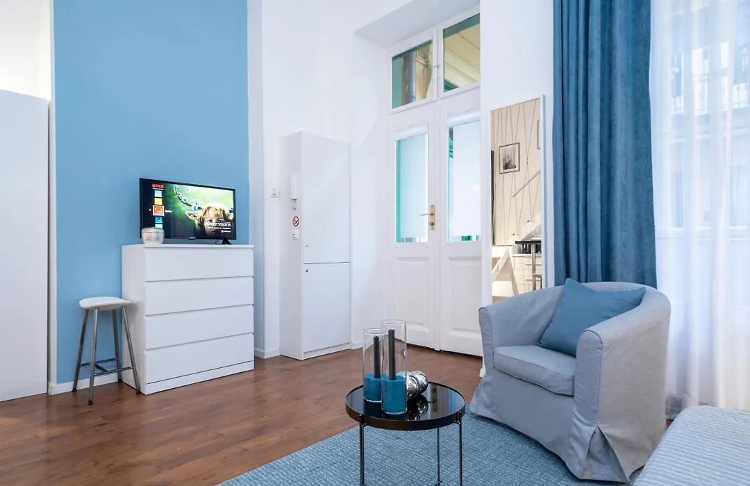Amethyst Apartments - Kadar-1