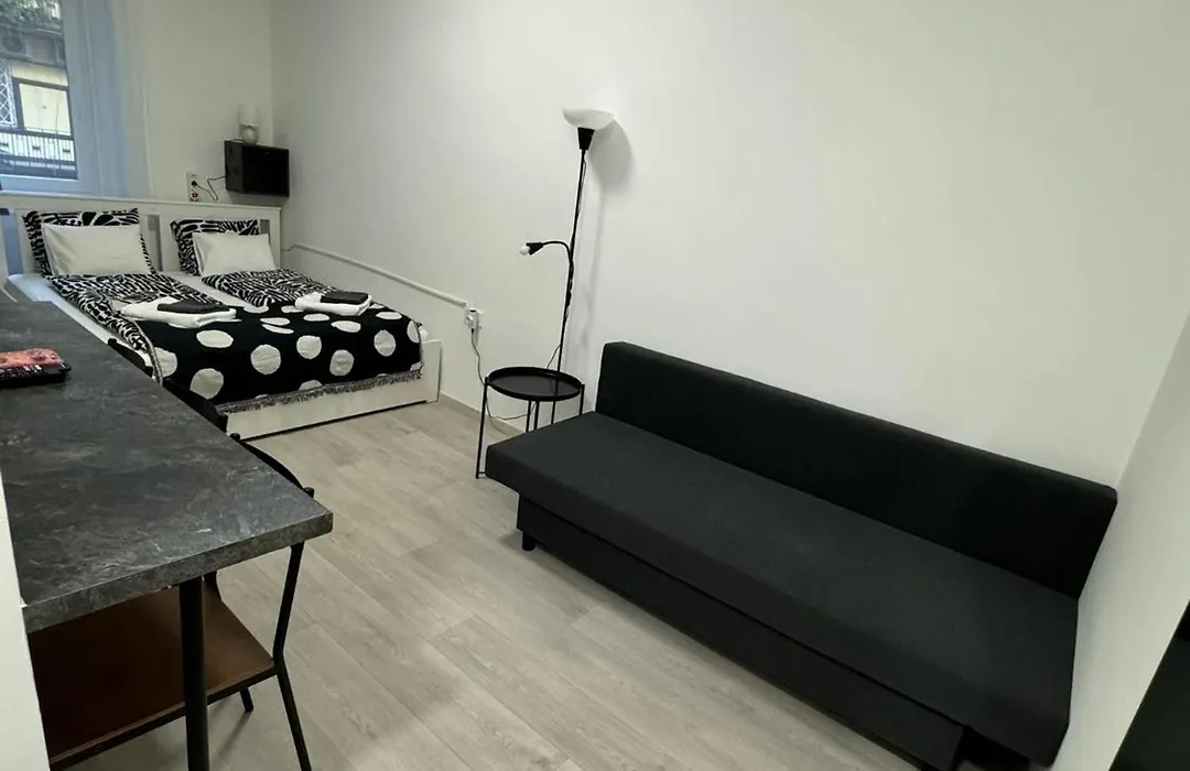 Mano Studios Budapest II-1