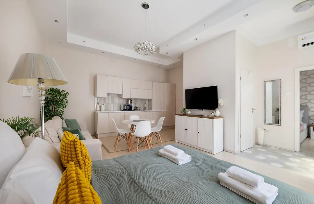 Pure Heaven Apartment-1