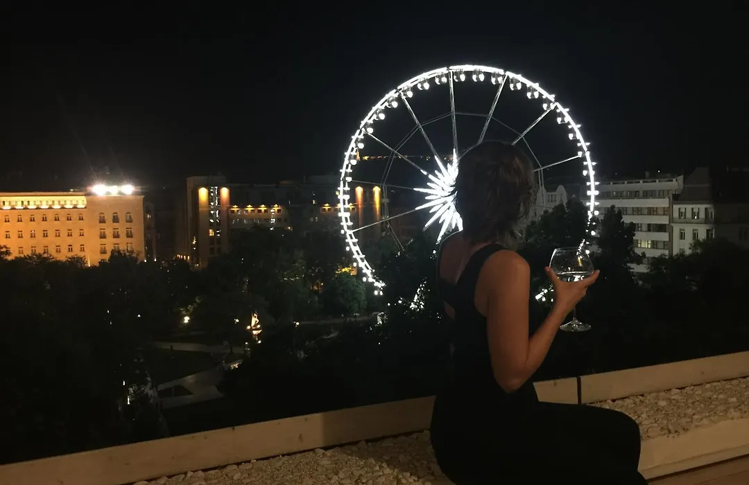 Vista Suites 1-2-1