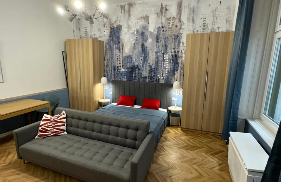 Designer Downtown Apartment-1