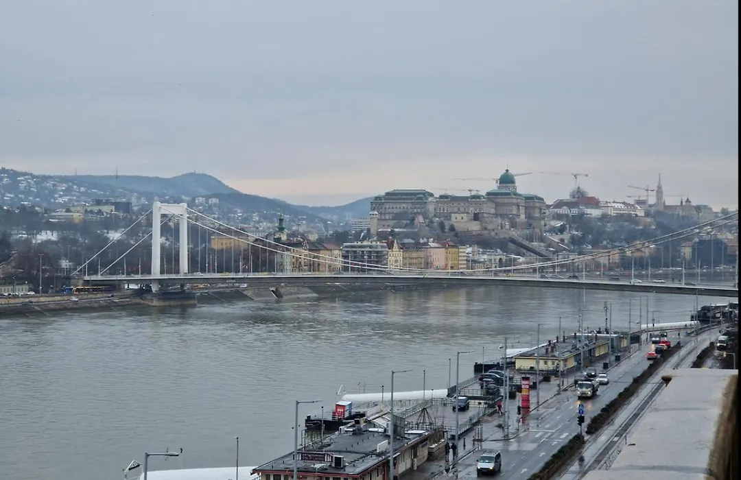 Danube Wonder View 2-1