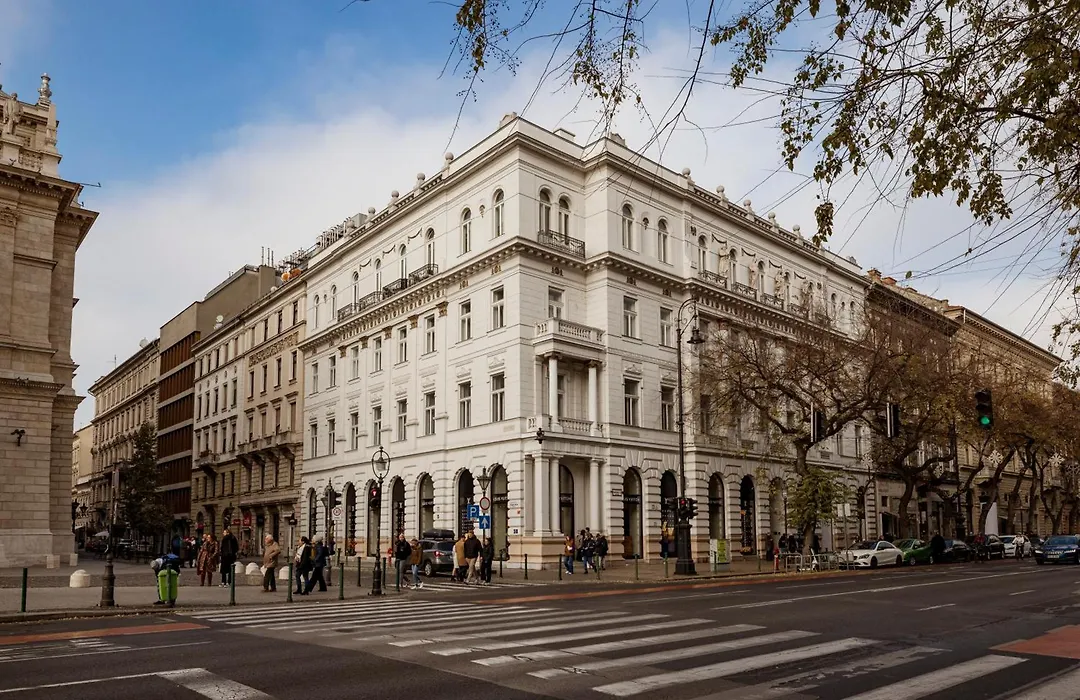 Andrassy Avenue 24 De Lux-1