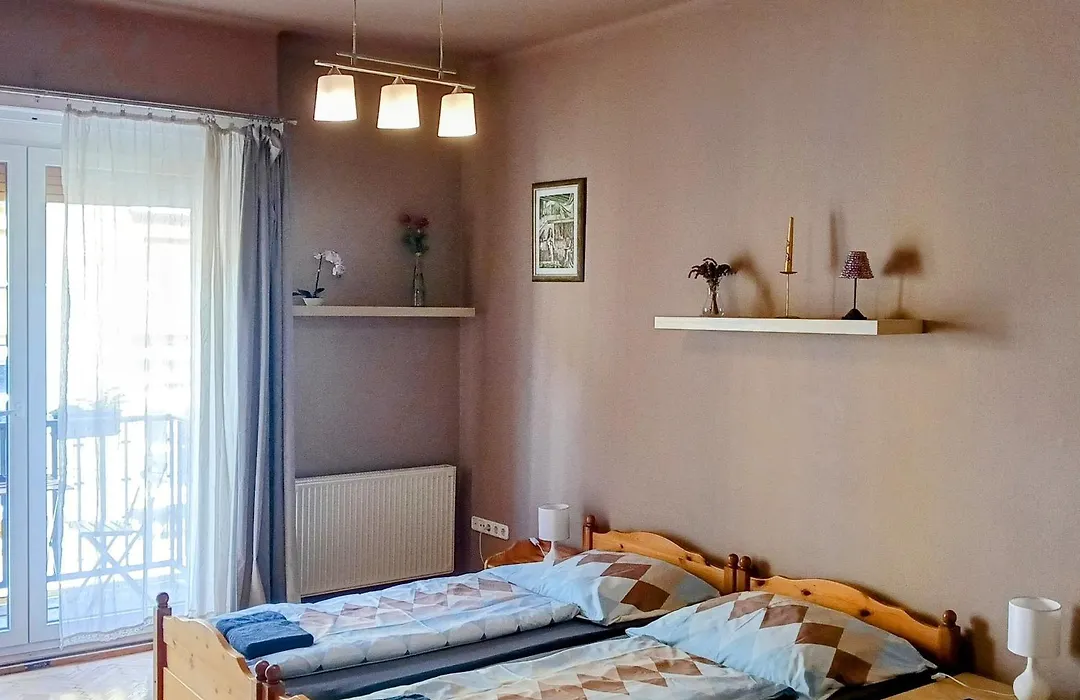 Opera Home Apartment-1