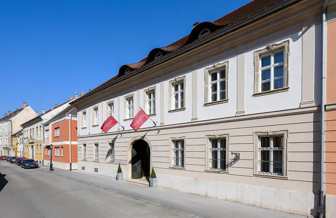 Buda Castle Hotel Budapest-1