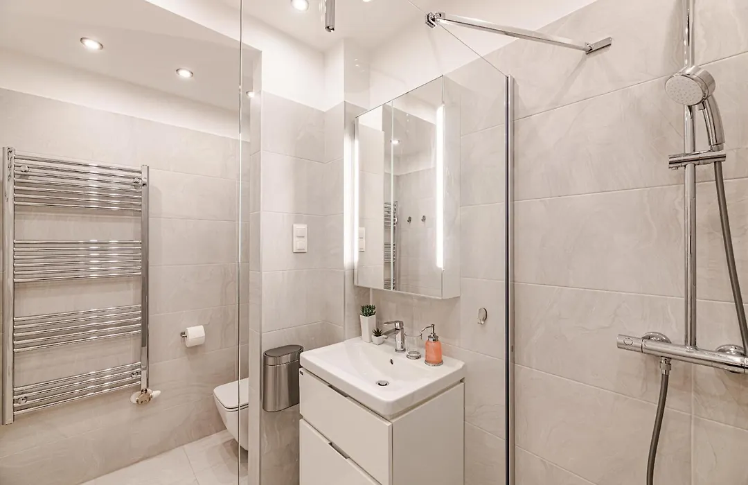 Luxury Tropical Apartment At Budapest-1