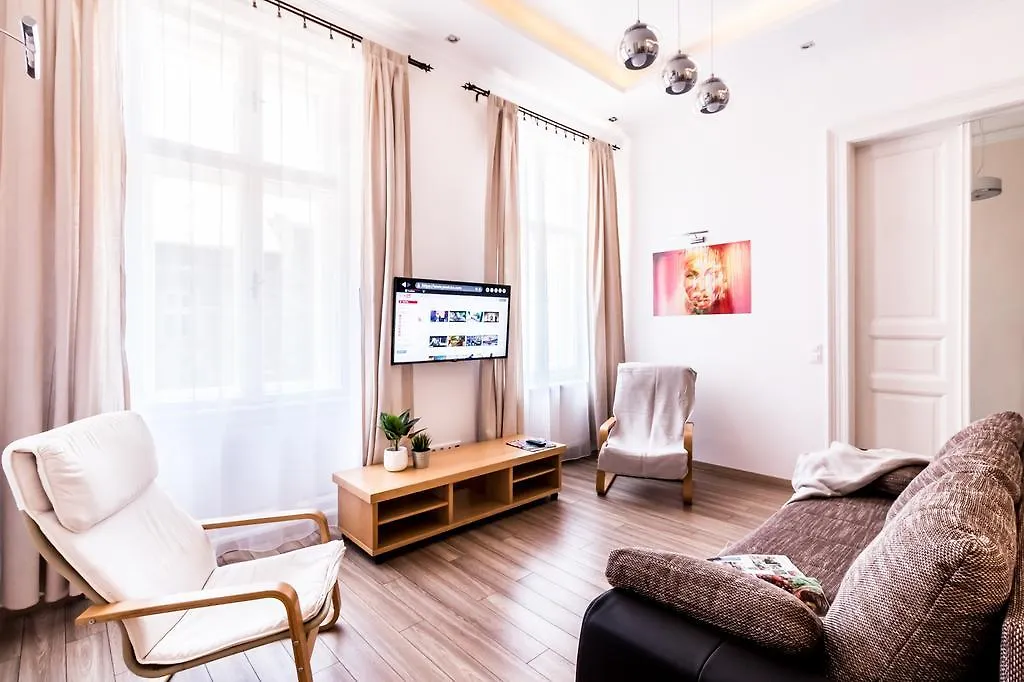 Bpr D8 Premier Apartment-1