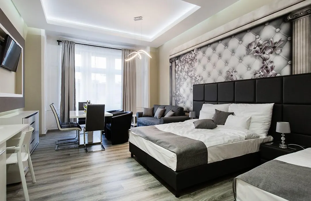 A Golden Star Modern Luxury Apartments And Rooms Budapest-1