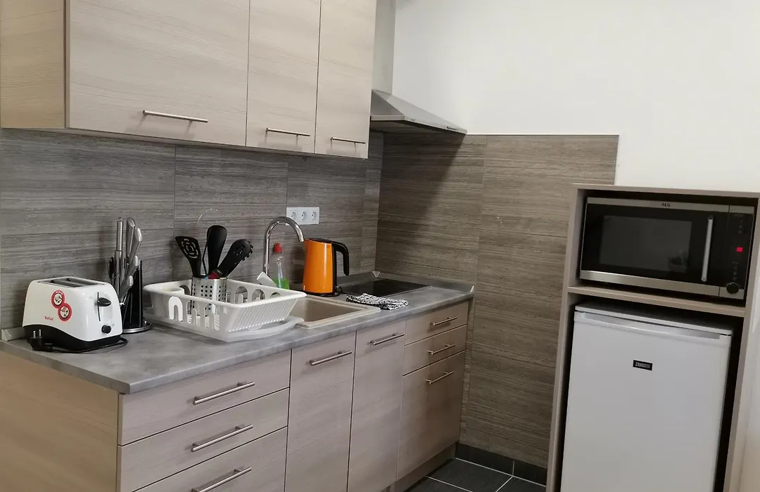 Corvin Holiday Apartments Hotel-1
