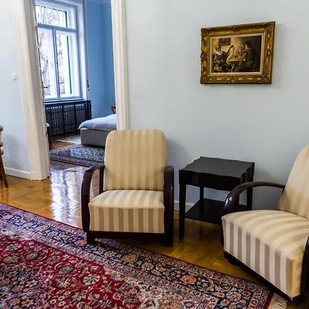 Luxury Downtown 3 Bedroom Apartment By Synagoge With Beautiful View-3