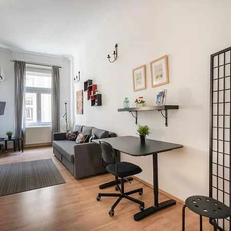 K10 - Kazinczy Street Heritage Suite - Best Location By Bqa-3
