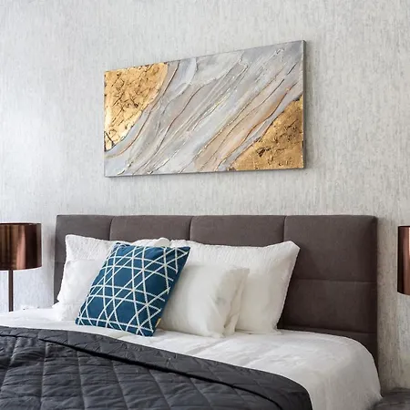 Lh Gallery Apartments-3