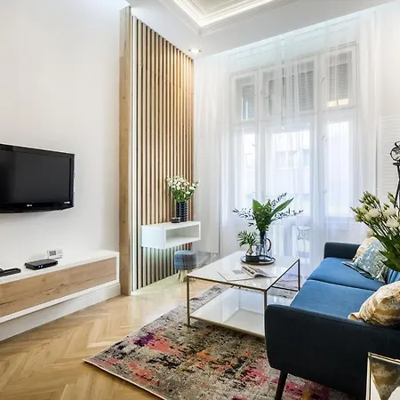 Delux Downtown Apartment In Jewish Quarter-3