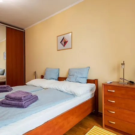 Pesti City Apartment&Free Parking-3