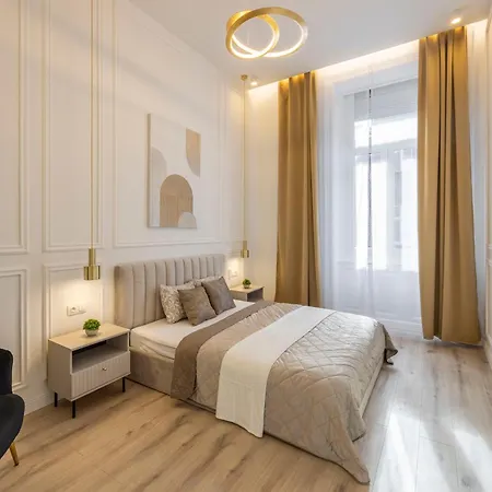 Exclusive & Prestigious Central Residence W/ Balcony-3