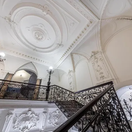 Sass Glamour Apartment Next To St Stephen Basilica S1-2