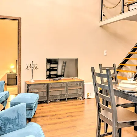 Central Capital Apartments 2-3