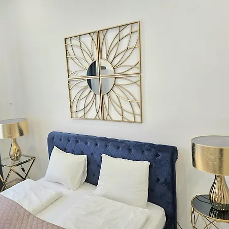 Designer Downtown Gem-3