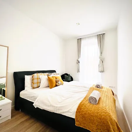 Lena Apartman Budapest City Center-2