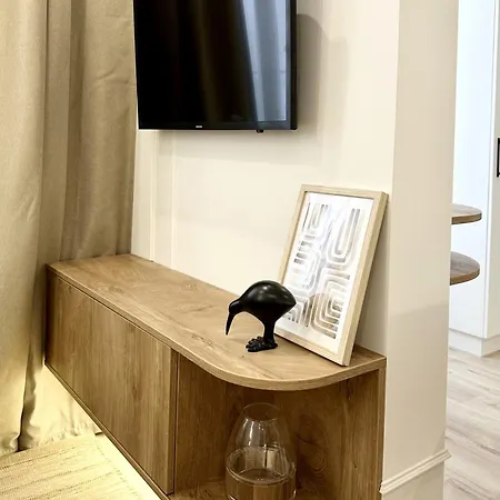 Oktogon-T6 Luxury Suite-2