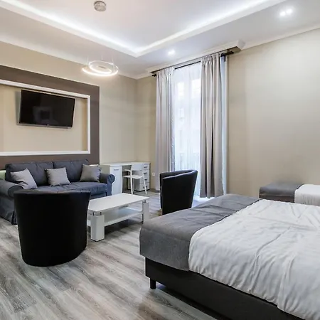 A Golden Star Modern Luxury Apartments And Rooms Budapest-2