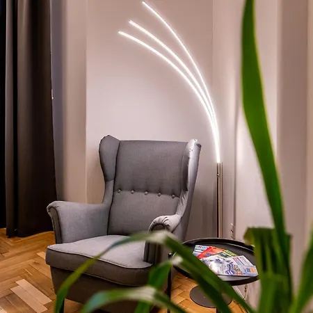 Budapest Grand Danube Suite-3