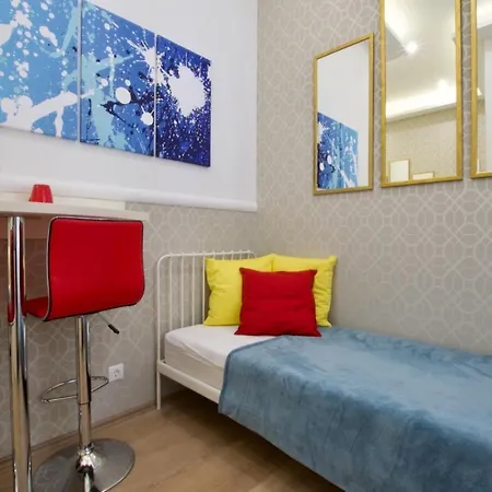 St King 11 Rooms By Staymood Holidays-3