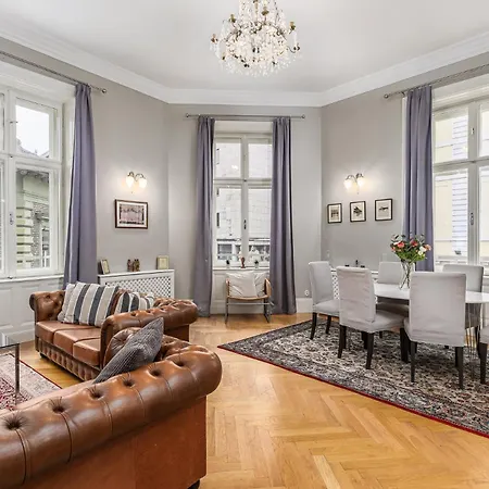 Spacious Victorian Residence By Grand Boulevard-2