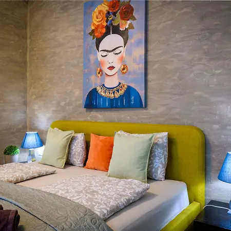Budapest Holidays Apartments & Spa-2