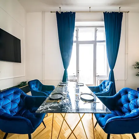 Budapest Riverfront Suite-2