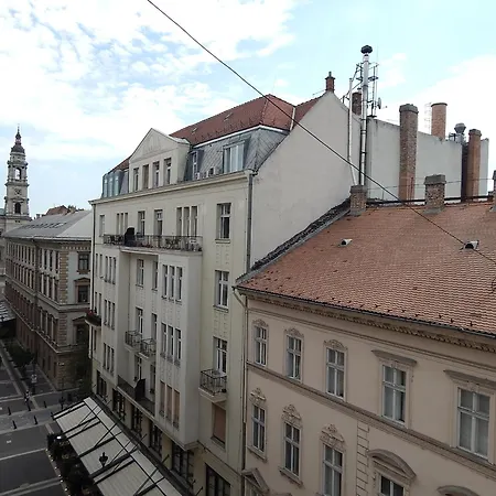 Budapesteasyflat Basilica Lux-3