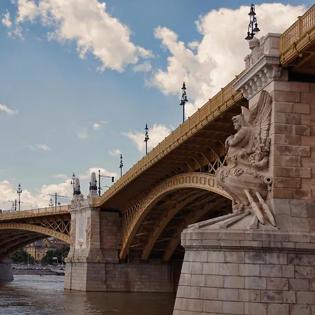 Eurostars Danube Budapest-3