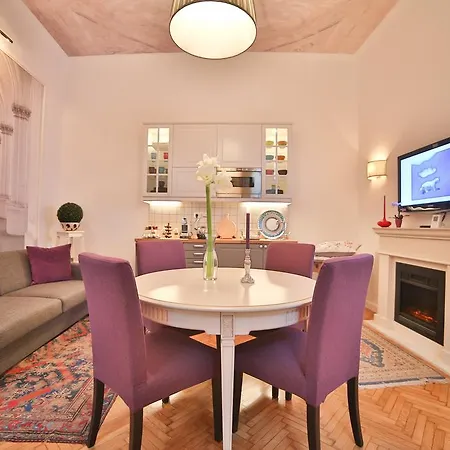 Nadi'S Home - Heart Of Budapest-2