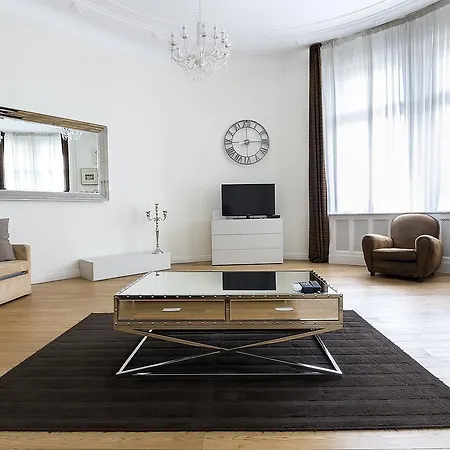 Luxury & Panorama Apartments-3