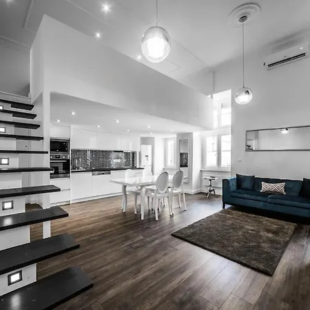 Central Elegance Aircon Apartment-3