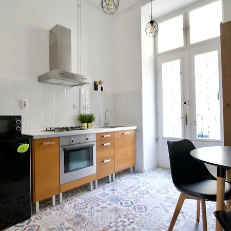 Standard Apartment By Hi5 - Steindl Street-3
